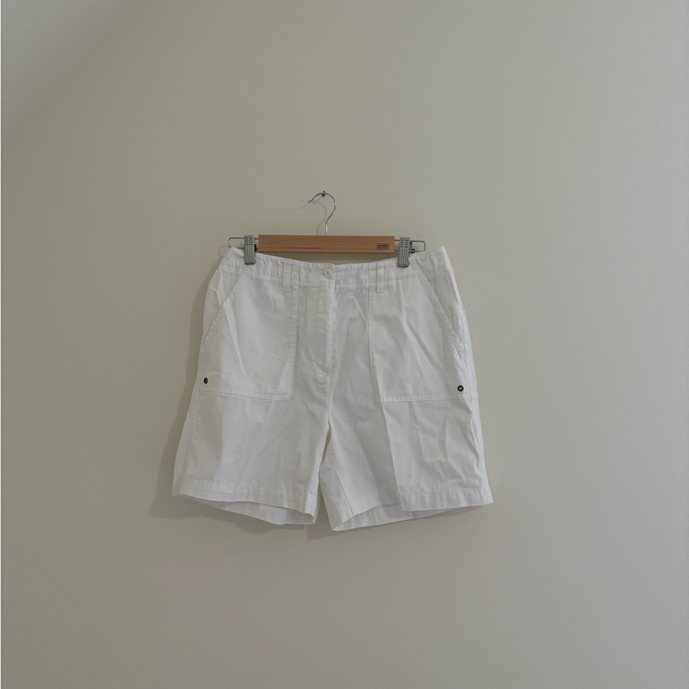Casual Corner White Cargo Shorts Lightweight Design